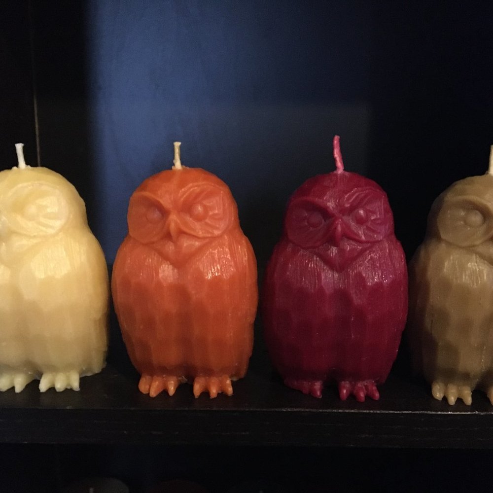100% Pure Beeswax Owl Sculpted Pillar candle